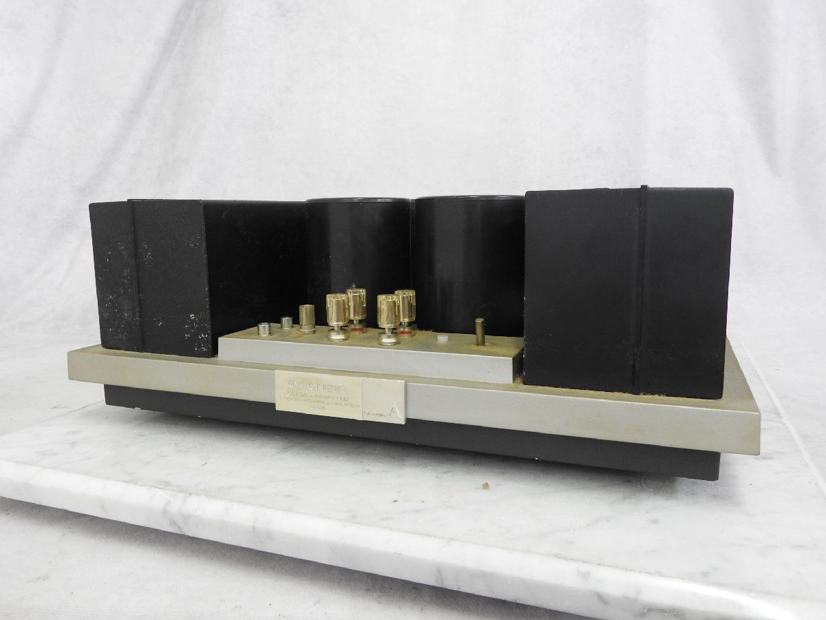 Pioneer M-22